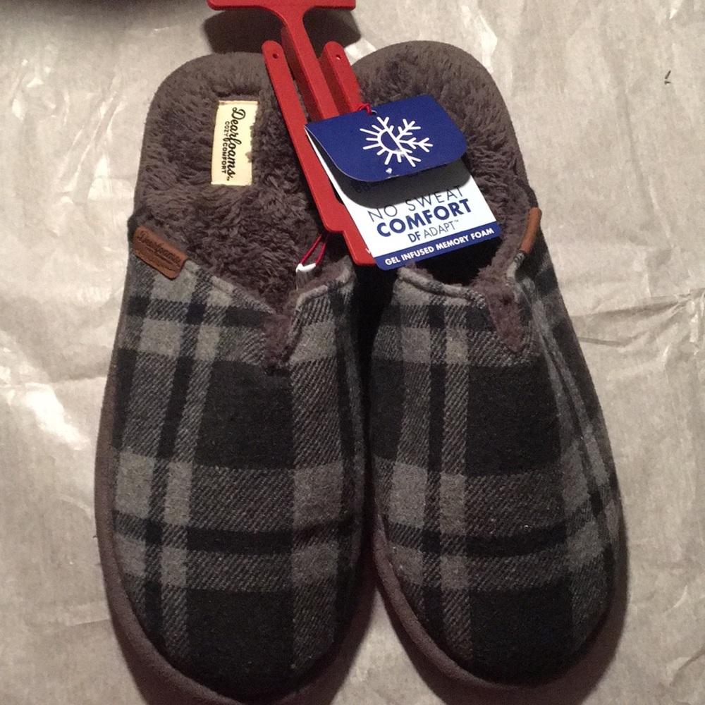 Dearfoams gel infused slippers gray and black plaid